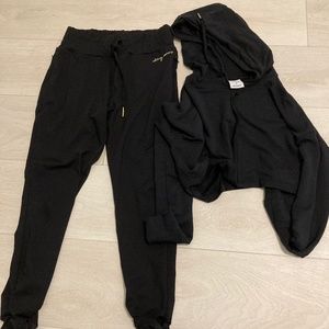 Gymshark Whitney Simmons Lounge Set in black (fitted joggers and hoodie)